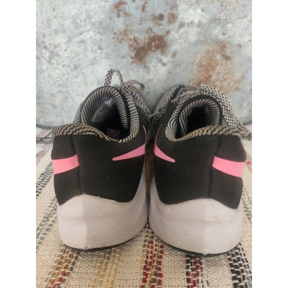 Size 9.5 - Nike Air Zoom Winflo Black Lotus Pink - Picture 5 of 7